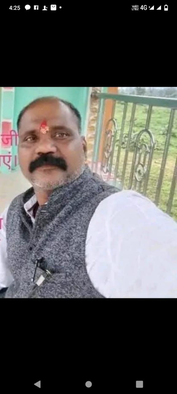 लेबर पार्टी ऑफइंडिया छत्तीसगढ़ के प्रदेश अध्यक्ष एवं महासमुंद लोक सभा क्षेत्र से प्रत्याशी रहे महेश स्वर्ण ने कहा बस्तर का उत्थान पेड़ काटने से नहीं, पेड़ बचाने से होगा