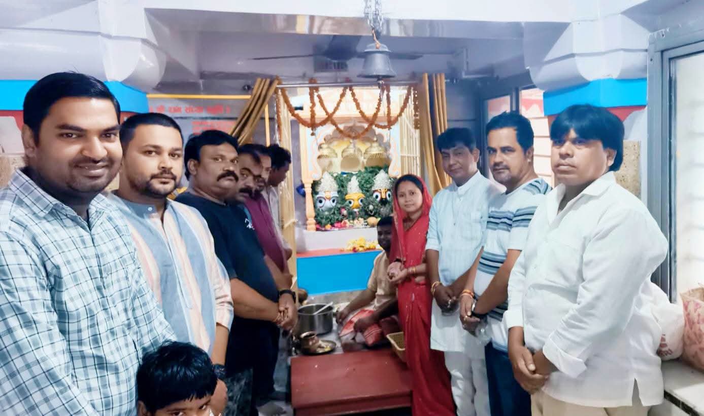 रथयात्रा महोत्सव पर विधायक ने भगवान जगन्नाथ के दर्शन कर प्रदेशवासियों की सुख-समृद्धि की कामना की