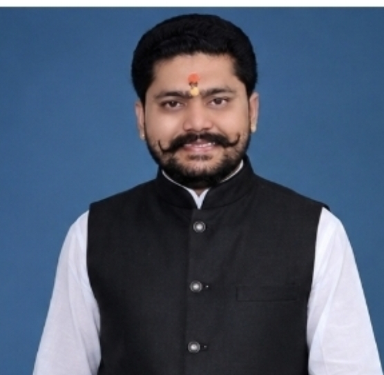 कलेक्टर बंगले के सामने भाजपा नेता अशवंत तुषार साहू को काले बिच्छू ने मारा डंक, जिला अस्पताल में उपचार जारी