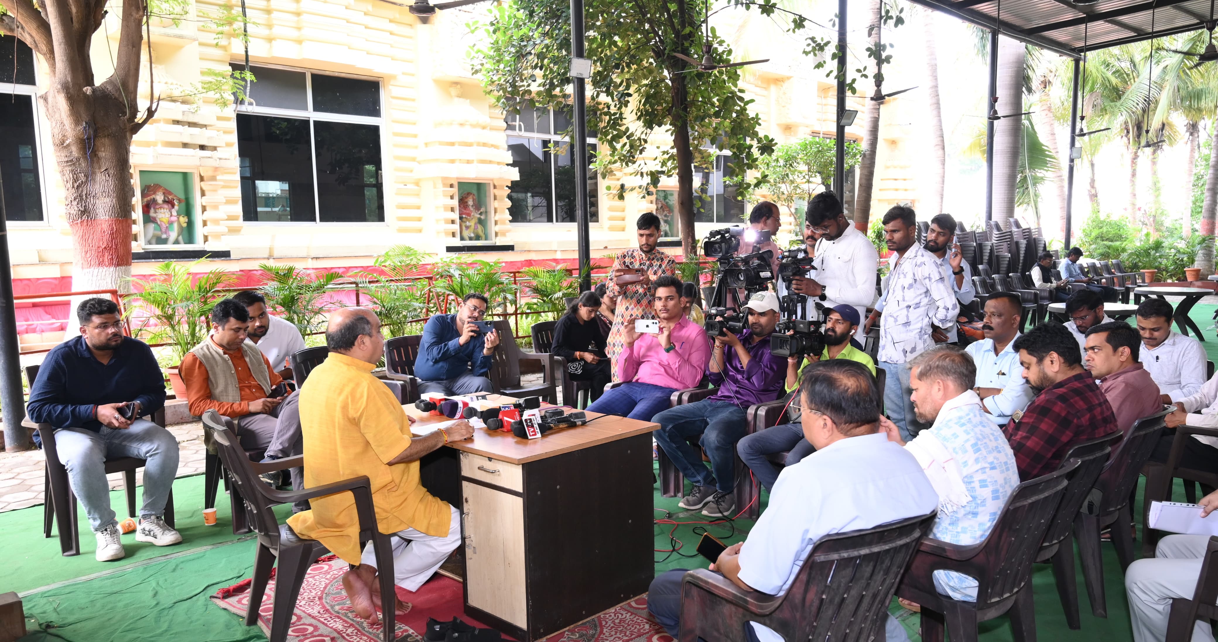 रक्षाबंधन भारतीय संस्कृति में प्रेम, विश्वास और रक्षा के संकल्प का पावन पर्व : विधायक श्री पुरन्दर मिश्रा