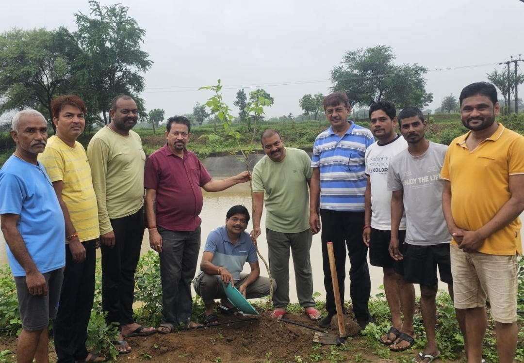 अविरल सितली-निर्मल सितली अभियान: साहू समाज ने किया पौधरोपण, पर्यावरण संरक्षण का दिया संदेश