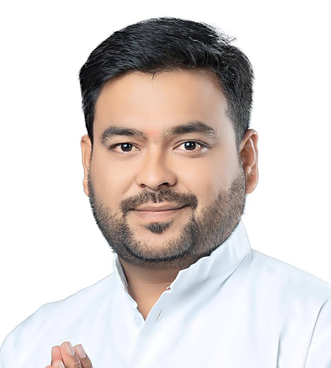 राशन कार्ड में नाम जोड़ने व नया कार्ड बनाने की प्रक्रिया सरल हो : धनेंद्र विक्की चंद्राकर